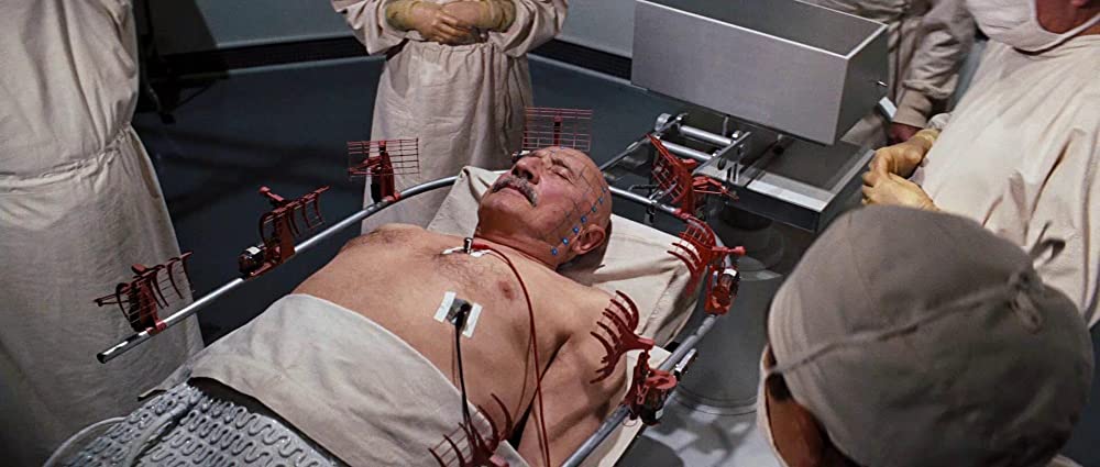 ミクロの決死圏の画像