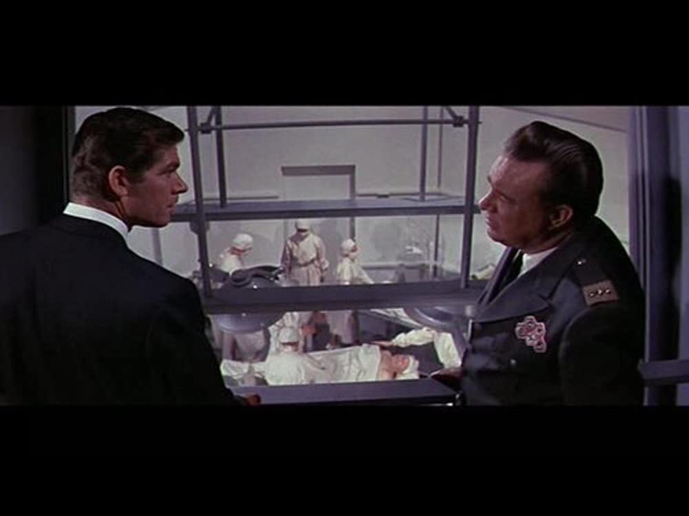 ミクロの決死圏の画像