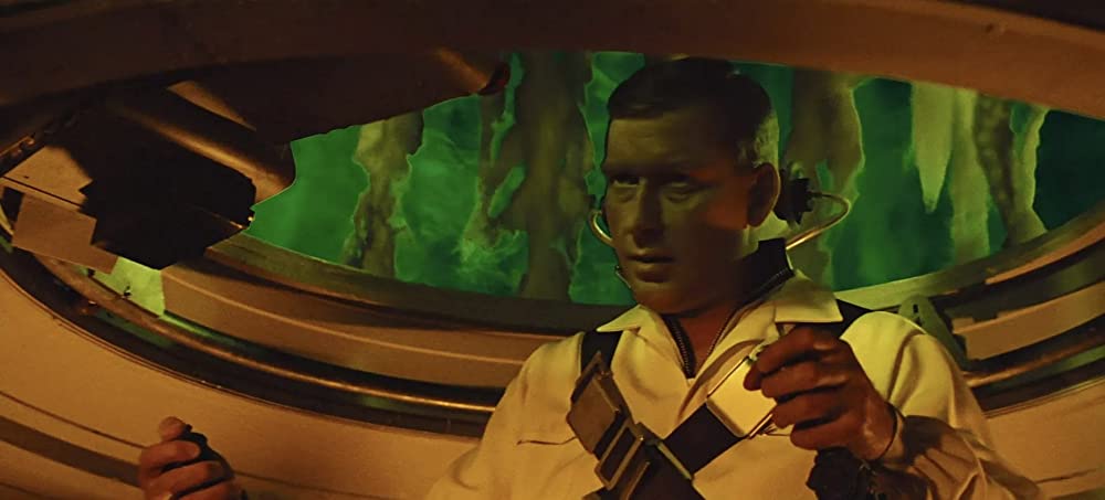 ミクロの決死圏の画像