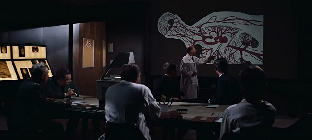 ミクロの決死圏の画像