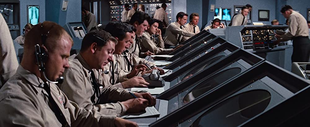 ミクロの決死圏の画像