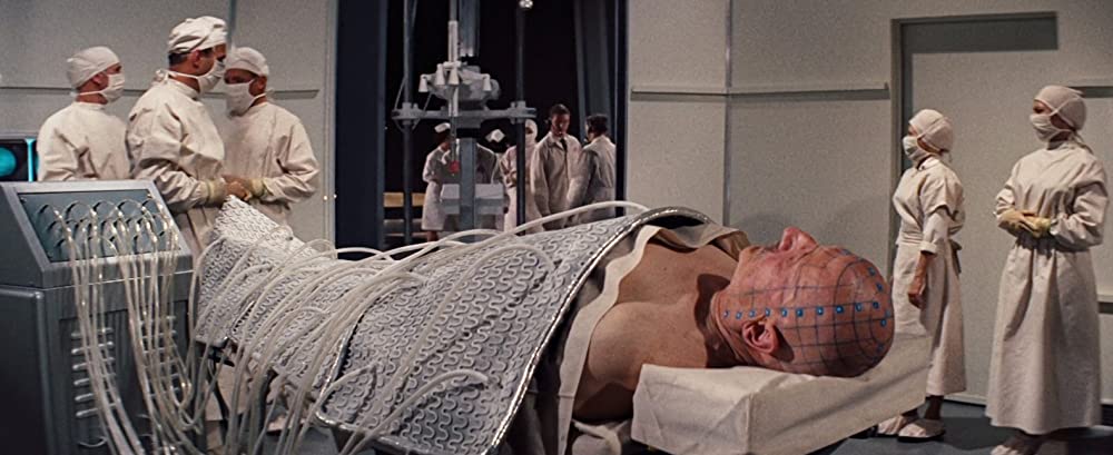 ミクロの決死圏の画像