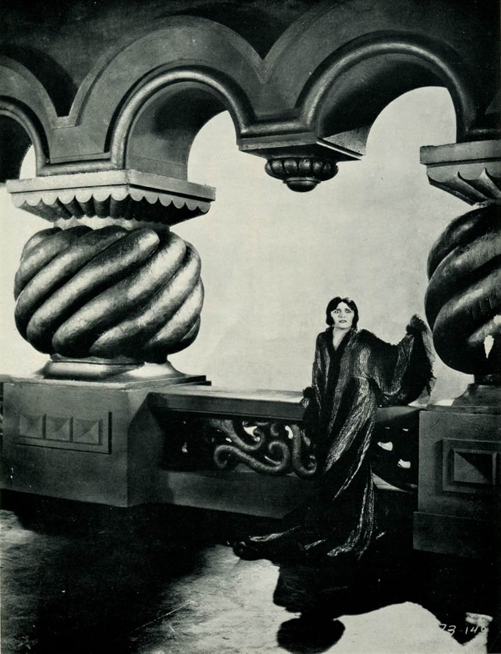 禁断の楽園の画像