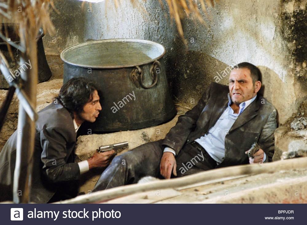 イラク -狼の谷-の画像