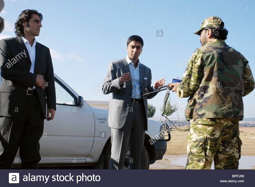 イラク -狼の谷-の画像