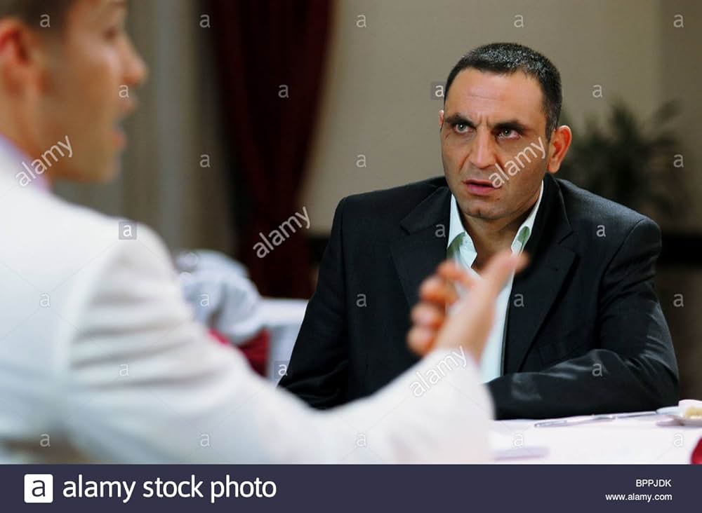 イラク -狼の谷-の画像