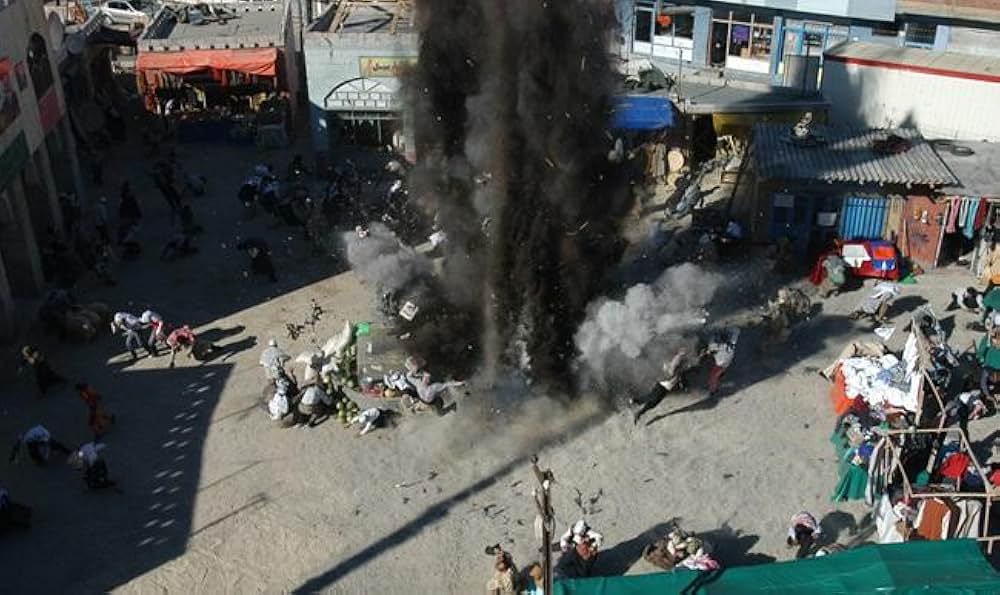 イラク -狼の谷-の画像