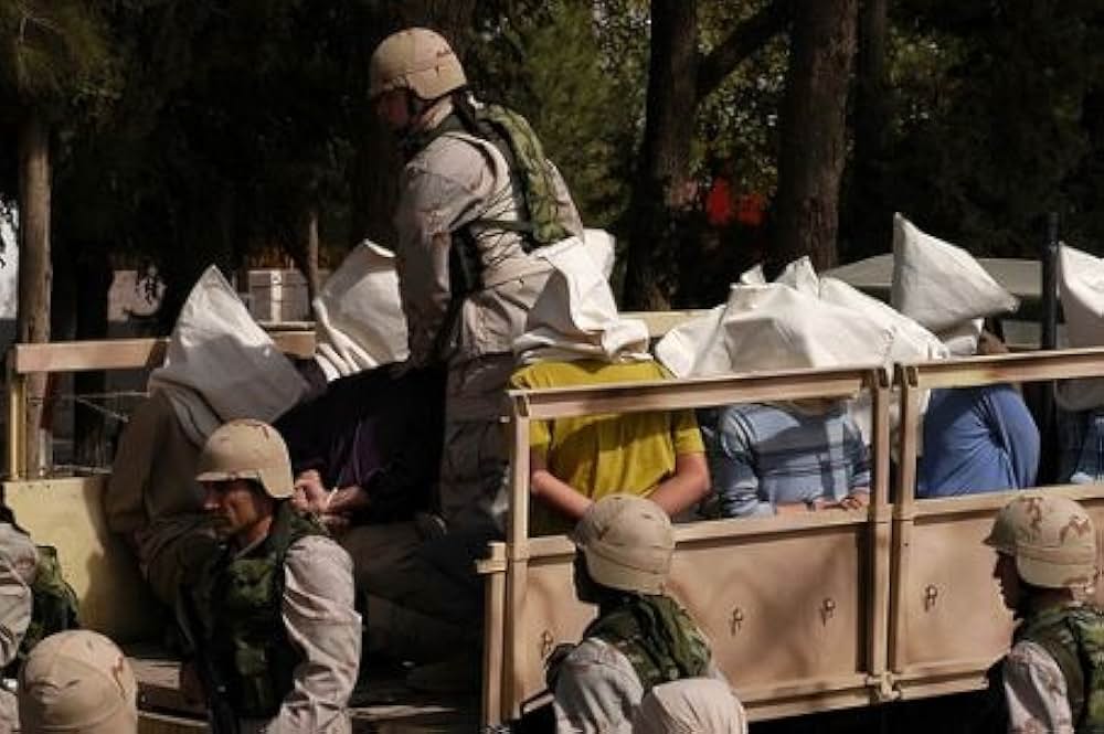 イラク -狼の谷-の画像