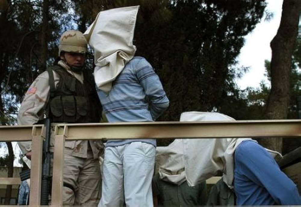 イラク -狼の谷-の画像