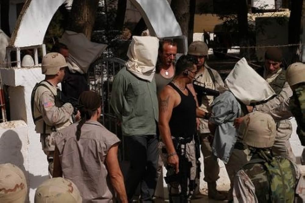 イラク -狼の谷-の画像