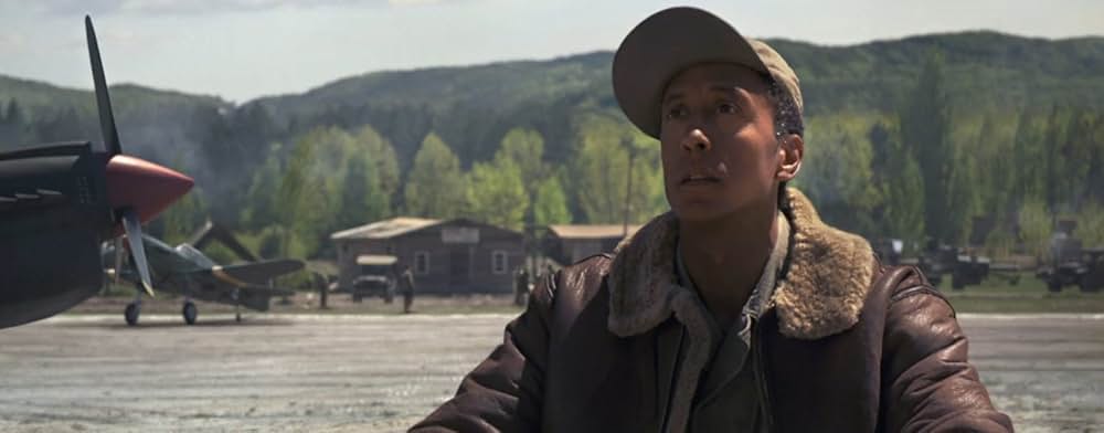 レッド・テイルズの画像