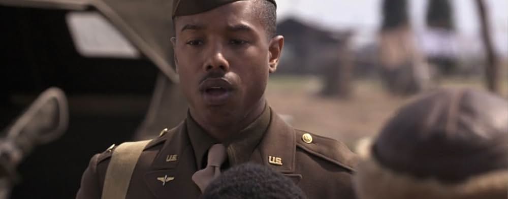 レッド・テイルズの画像