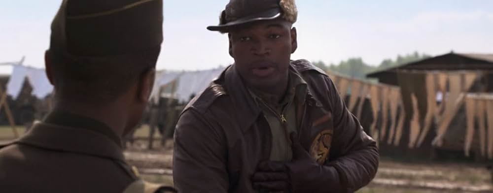 レッド・テイルズの画像