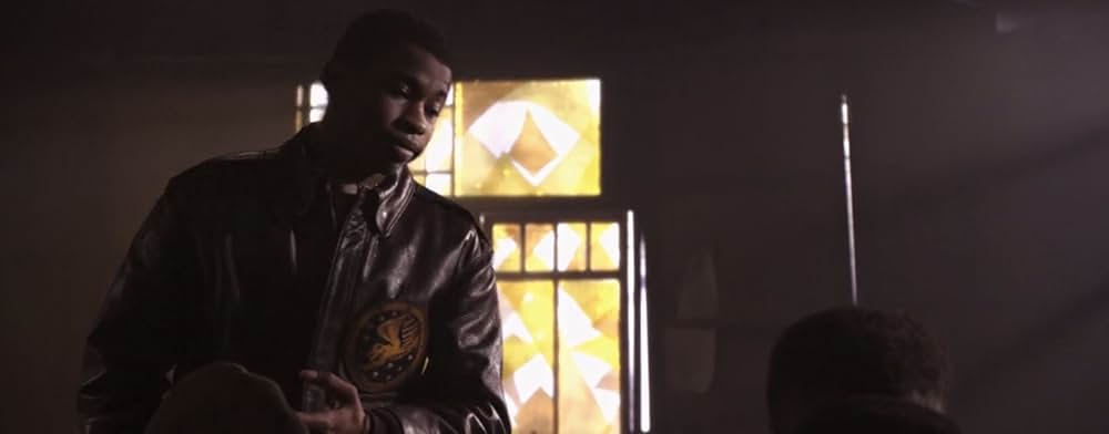 レッド・テイルズの画像