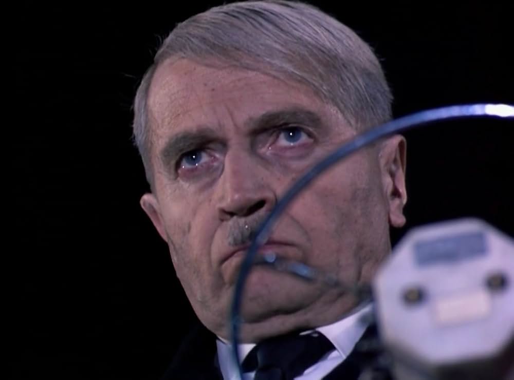 ファーザーランド／生きていたヒトラーの写真