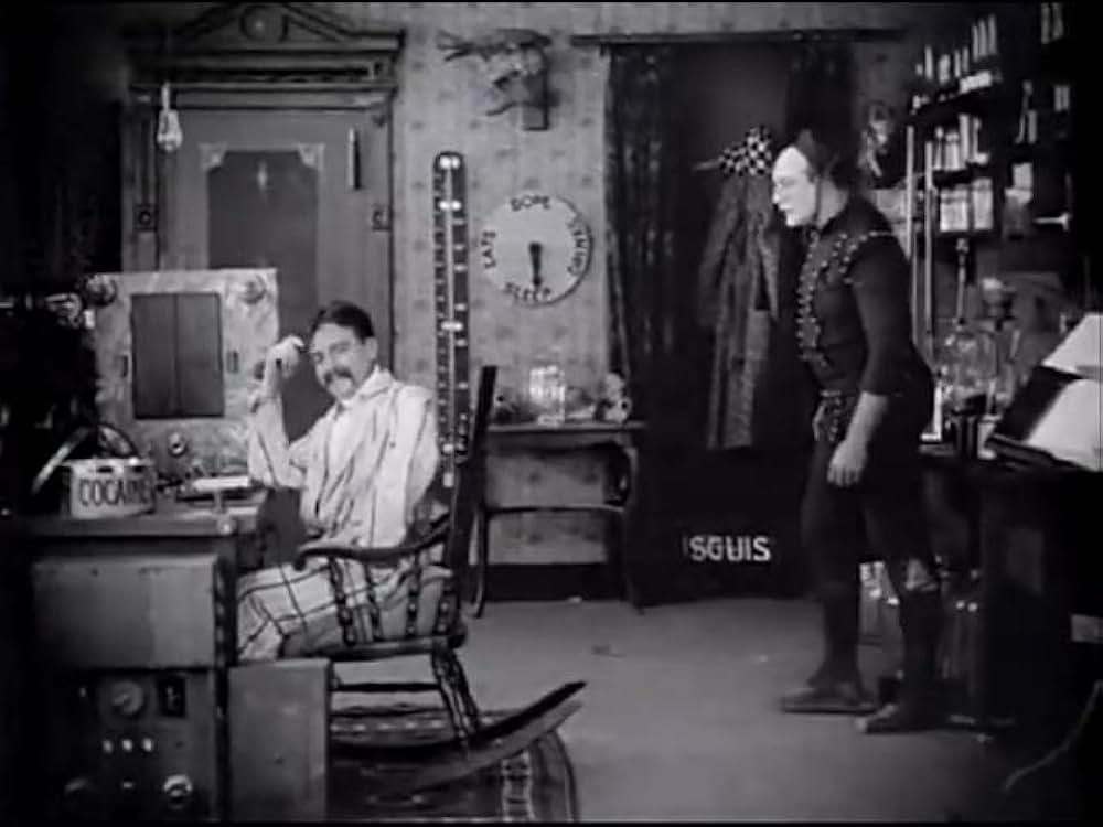 跳ねる魚の謎の画像