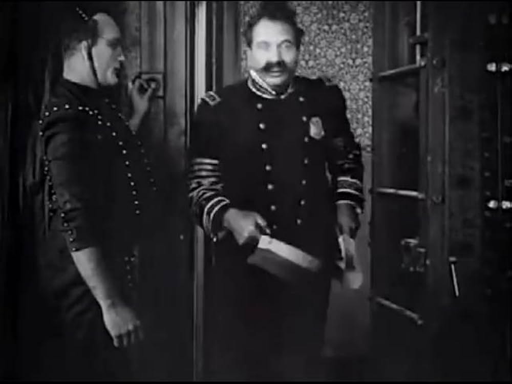 跳ねる魚の謎の画像