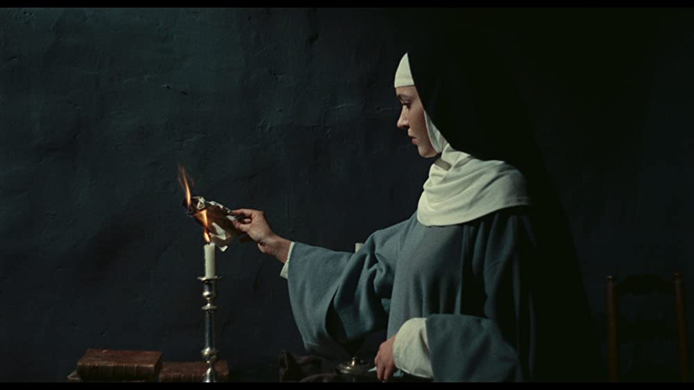 「修道女」アンナ・カリーナの画像