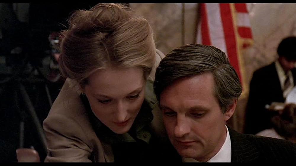 ある上院議員の情事／或る上院議員の私生活の写真