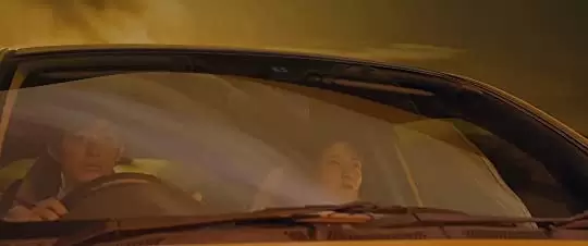 散歩する侵略者の画像