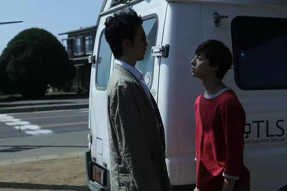 散歩する侵略者の画像