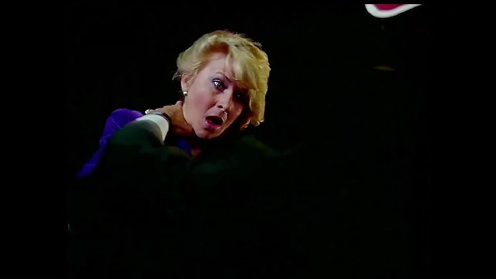 狙われた夜／血に染まる大晦日のロックパーティの画像