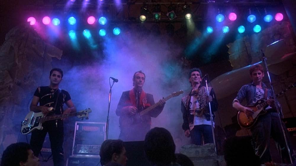 狙われた夜／血に染まる大晦日のロックパーティの画像