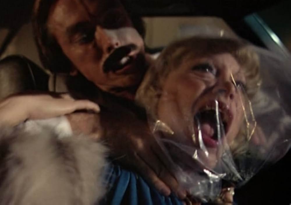 狙われた夜／血に染まる大晦日のロックパーティの画像