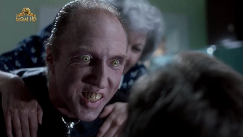 ママはモンスターの画像