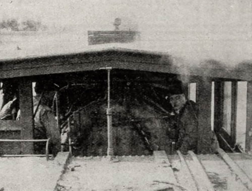 女の叫びの写真