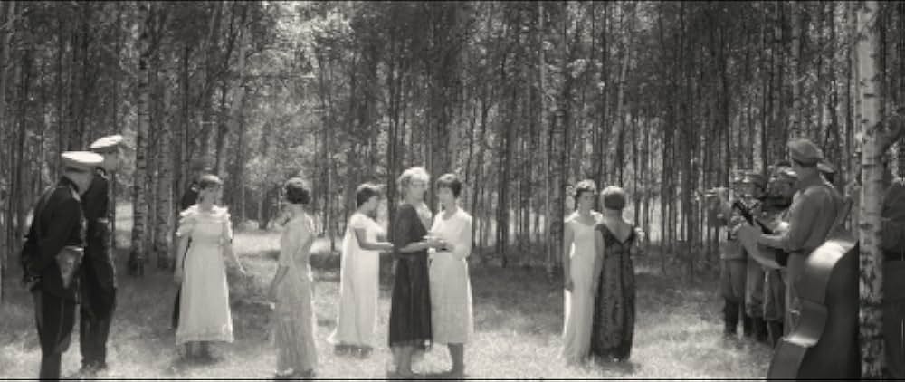 The Red and the White（英題）の画像