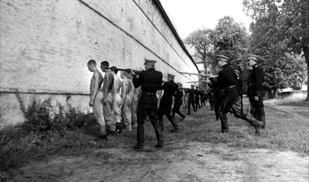 The Red and the White（英題）の画像