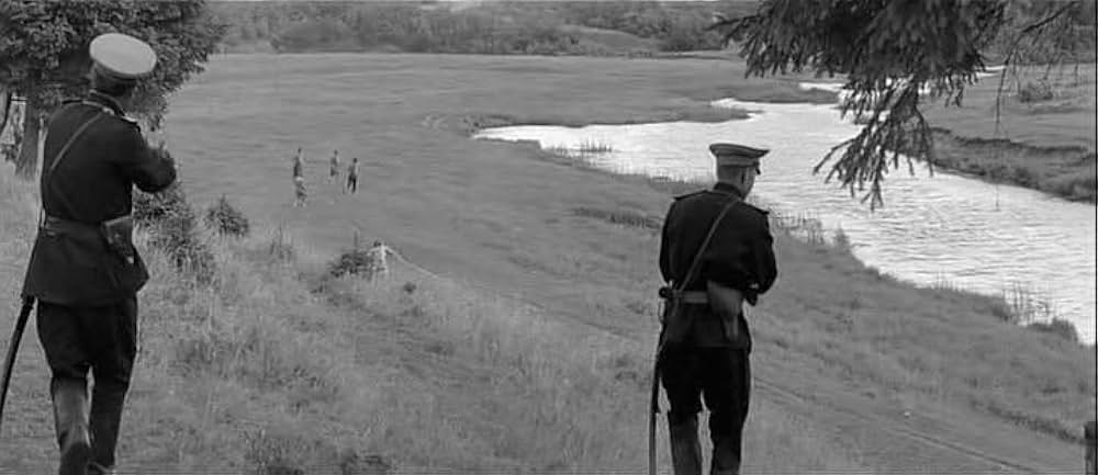 The Red and the White（英題）の画像