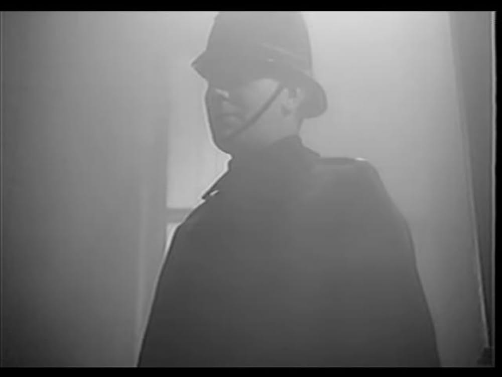 霧の中の女の画像