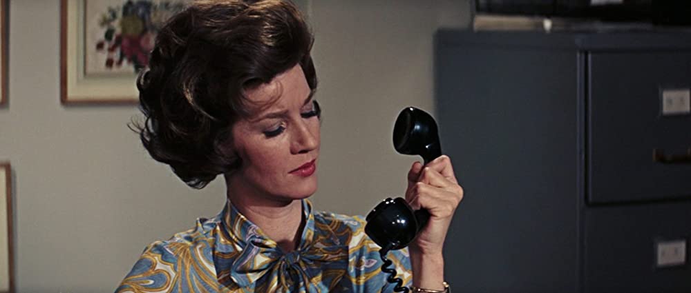 ロイス・マクスウェルの画像一覧 映画ポップコーン