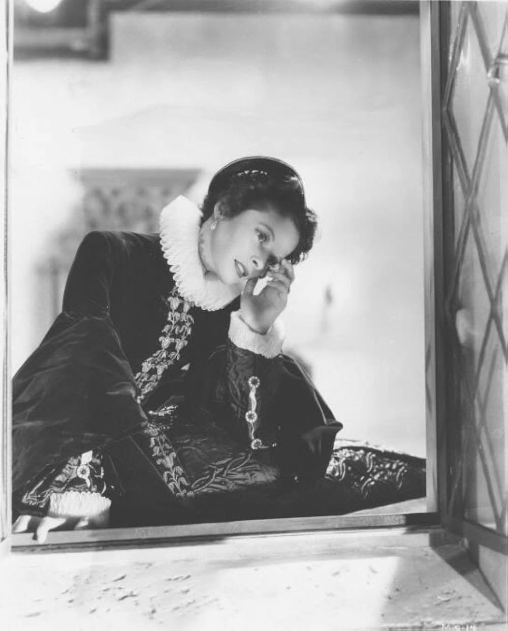 メアリー・オブ・スコットランドの画像