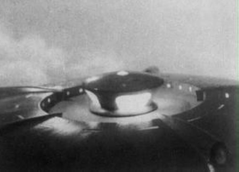 空飛ぶ円盤恐怖の襲撃の画像