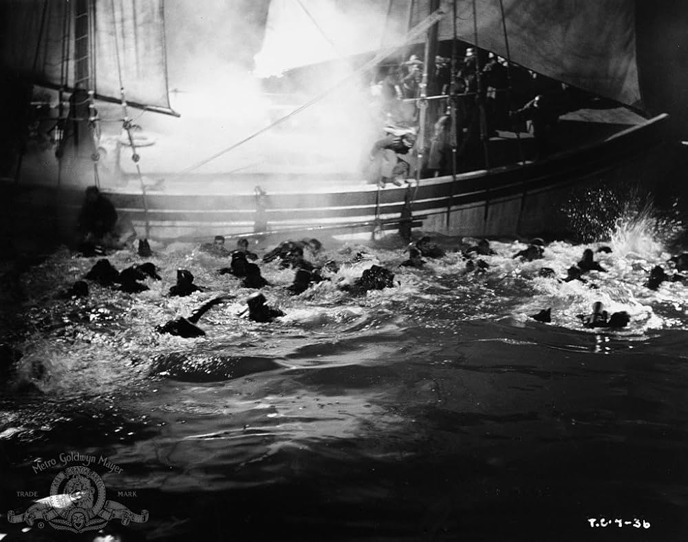 軍旗の下にの画像