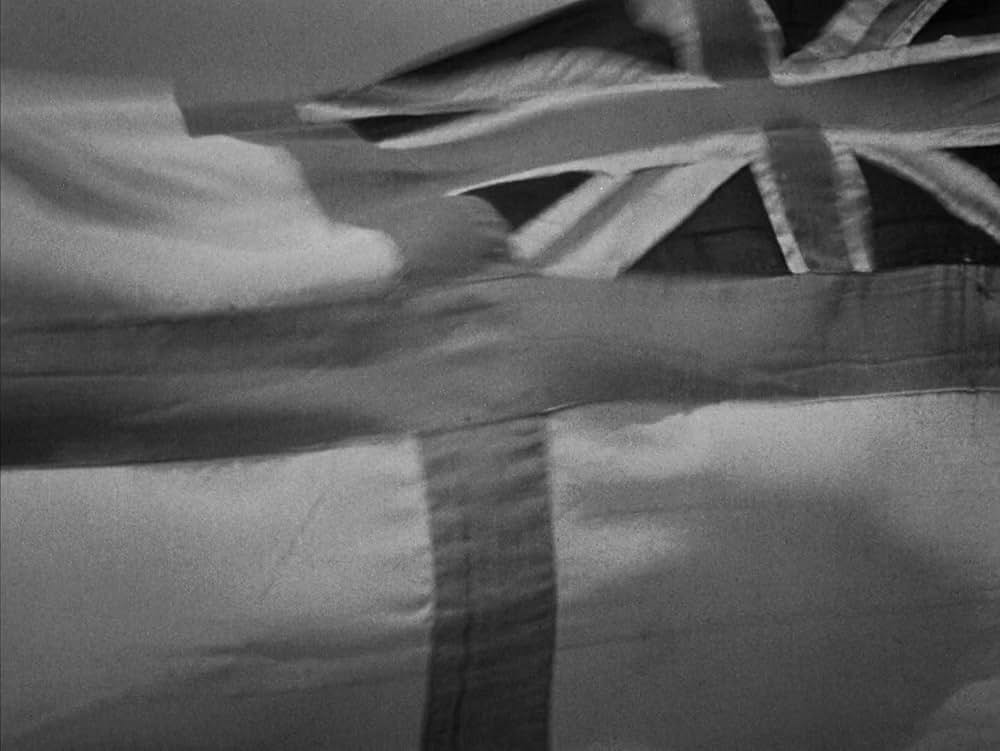 軍旗の下にの画像