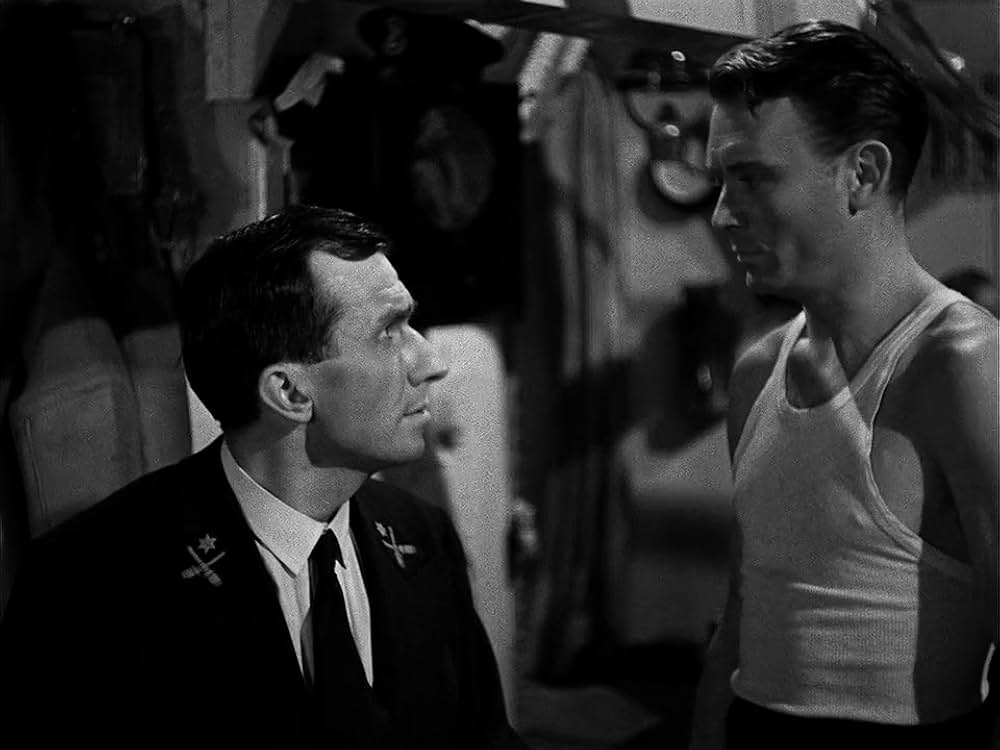 軍旗の下にの画像