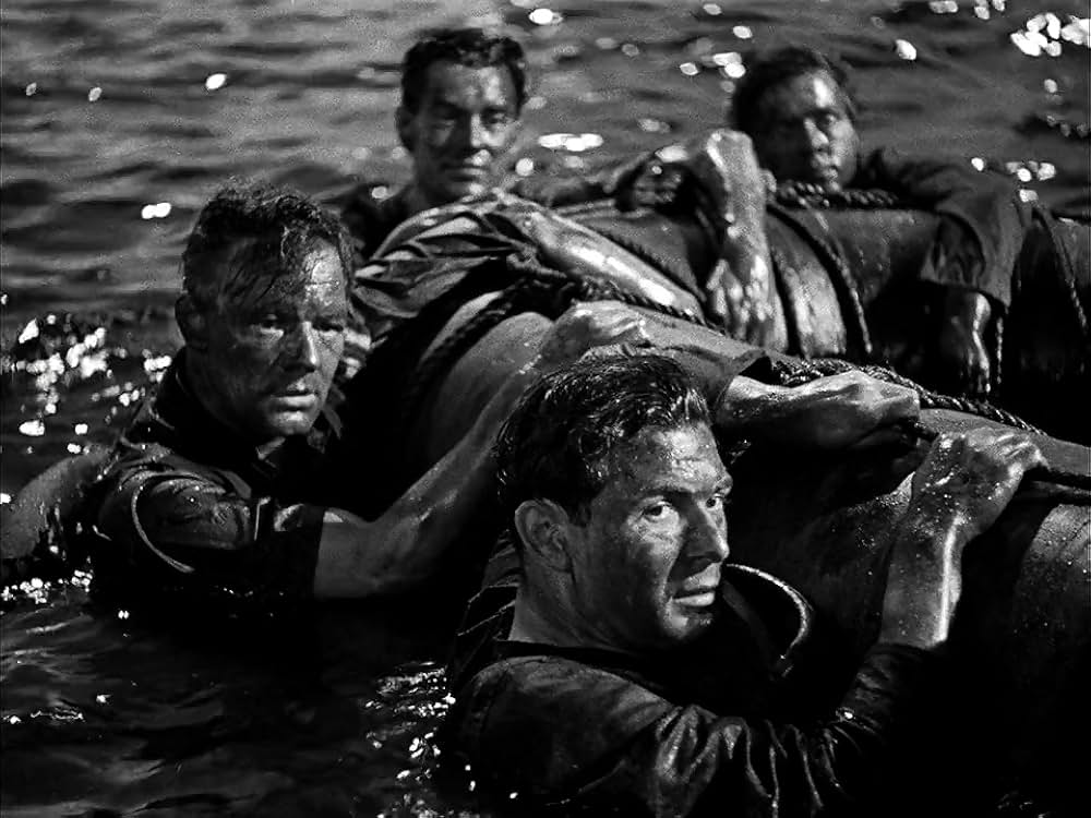 軍旗の下にの画像