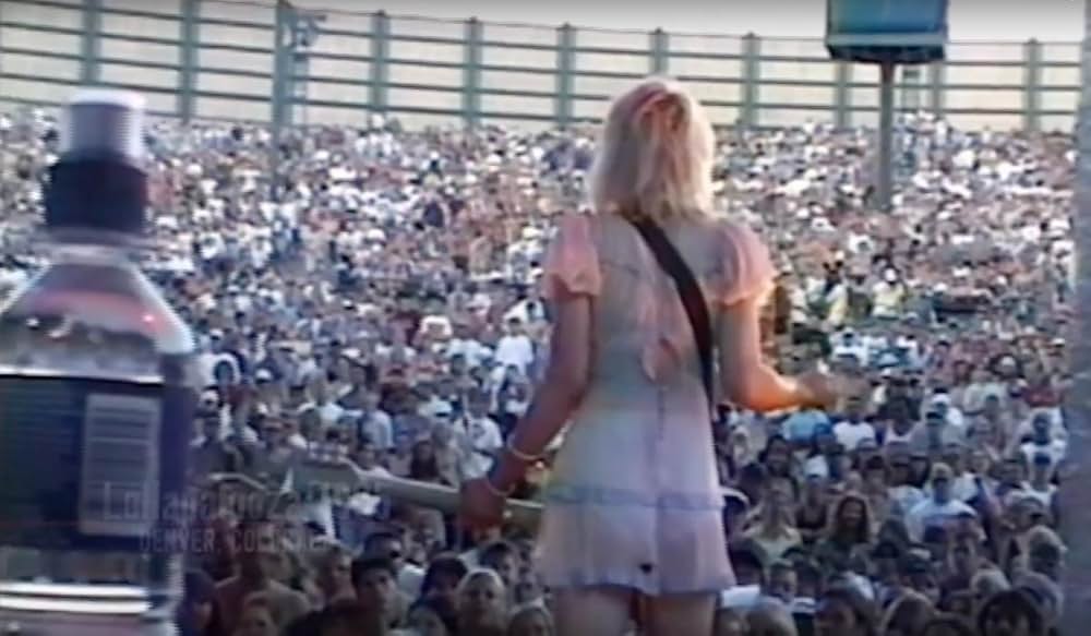 HIT SO HARDの画像