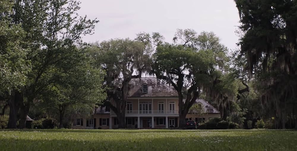 河畔の家の画像