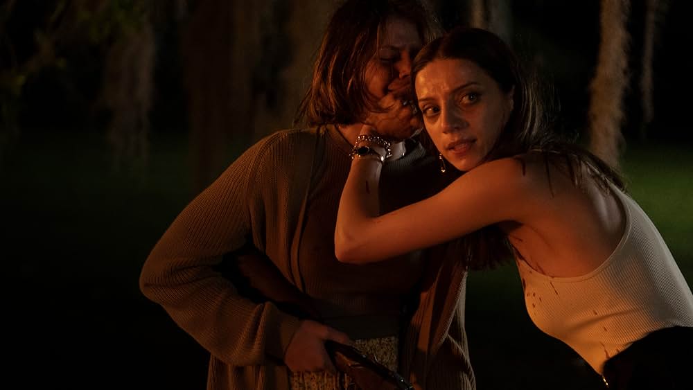 河畔の家の画像