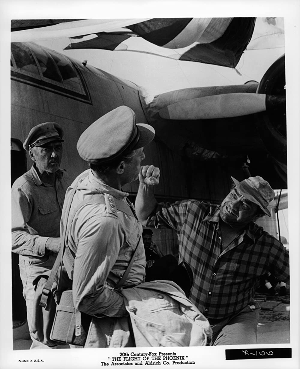 「飛べ！フェニックス」ジェームズ・スチュワート & アーネスト・ボーグナイン & ピーター・フィンチの画像