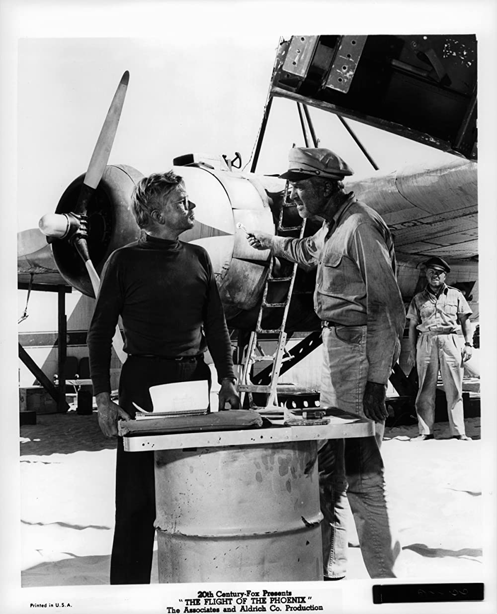 「飛べ！フェニックス」ジェームズ・スチュワート & リチャード・アッテンボロー & ハーディ・クリューガーの画像