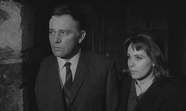 「寒い国から帰ったスパイ」リチャード・バートン & クレア・ブルーム & マイケル・ホーダーンの画像