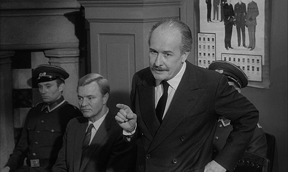 寒い国から帰ったスパイの画像