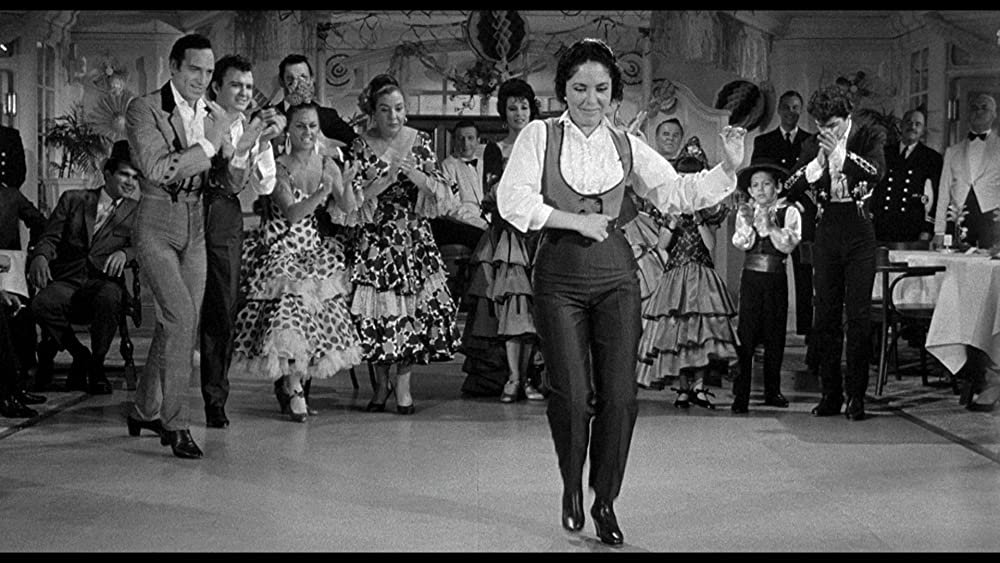 愚か者の船の画像