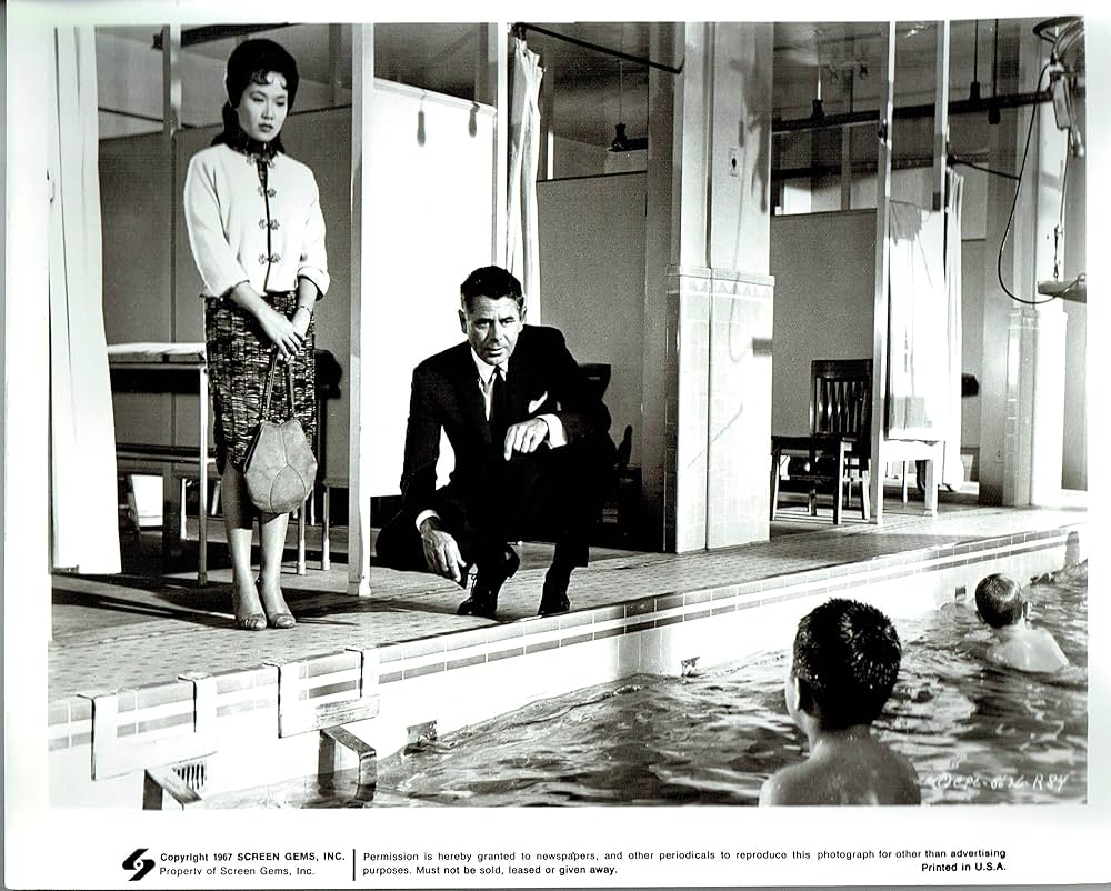 嬉し泣きの画像